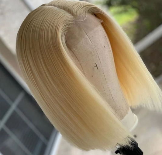 10" Blonde Bob